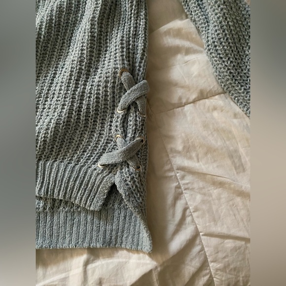 Pink republic blue sweater - Picture 3 of 5